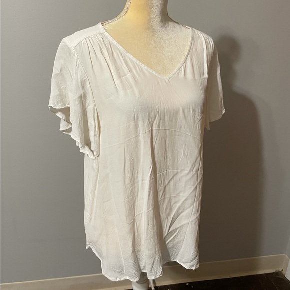 LOFT Tops - LOFT white blouse